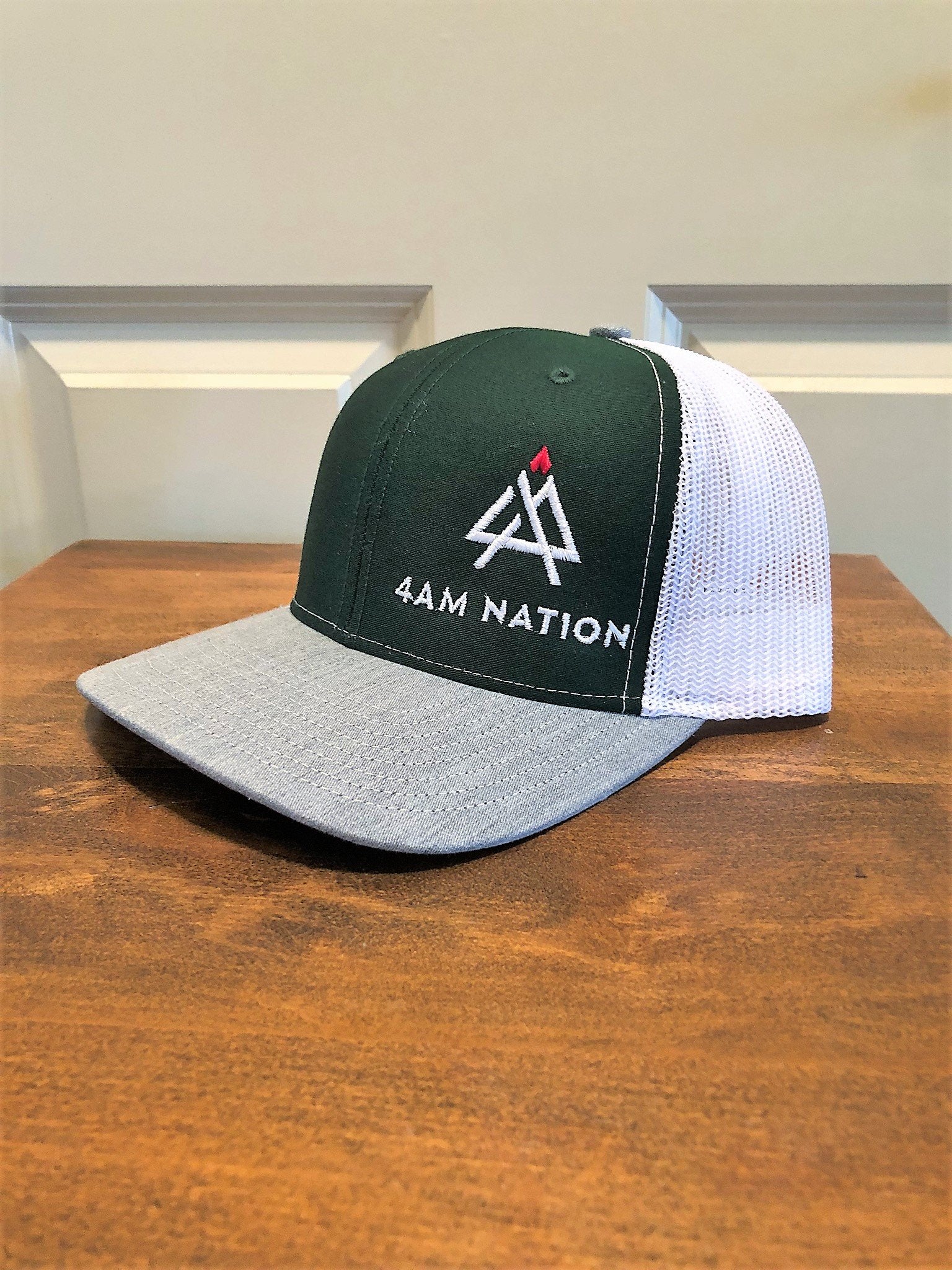 DARK GREEN WHITE AND HEATHER GREY - WHITE LOGO RED TIP