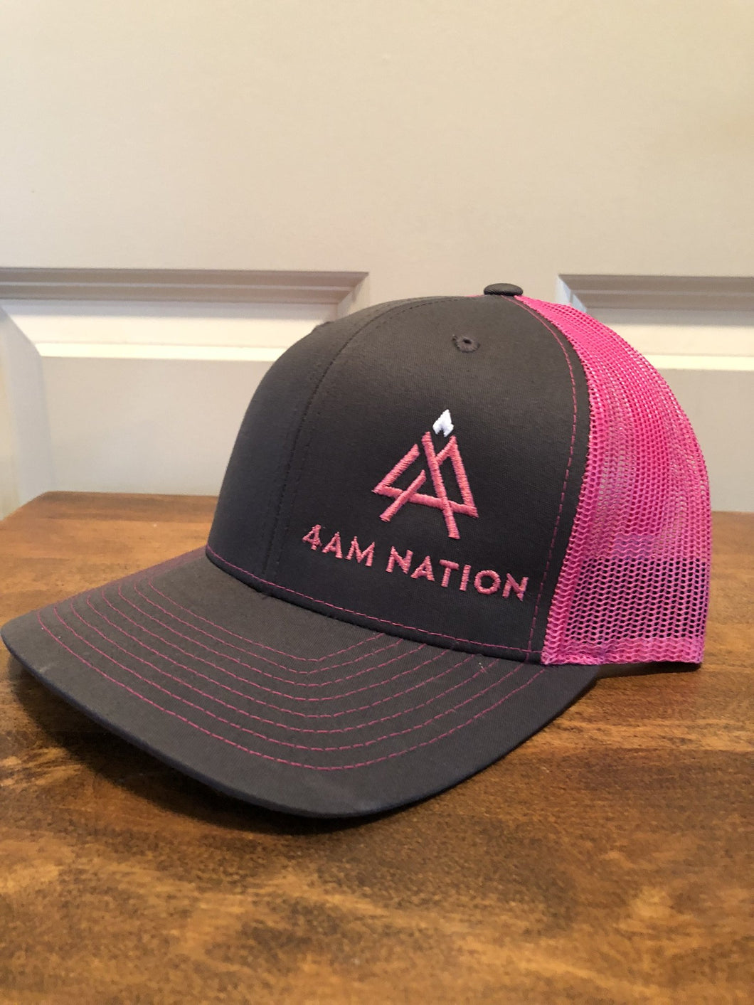 CHARCOAL AND PINK - PINK LOGO WHITE TIP